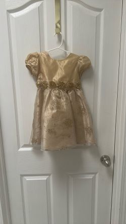 Vestido De Niña Para Fiesta (color Dorado) Talla 3T