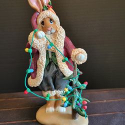 1999 Enesco Donna Little Rabbit Decorating Tree Christmas Figurine 6.5" Tall