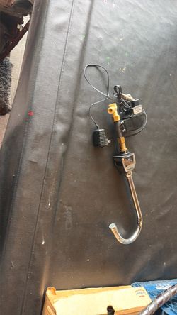 Hands free faucet