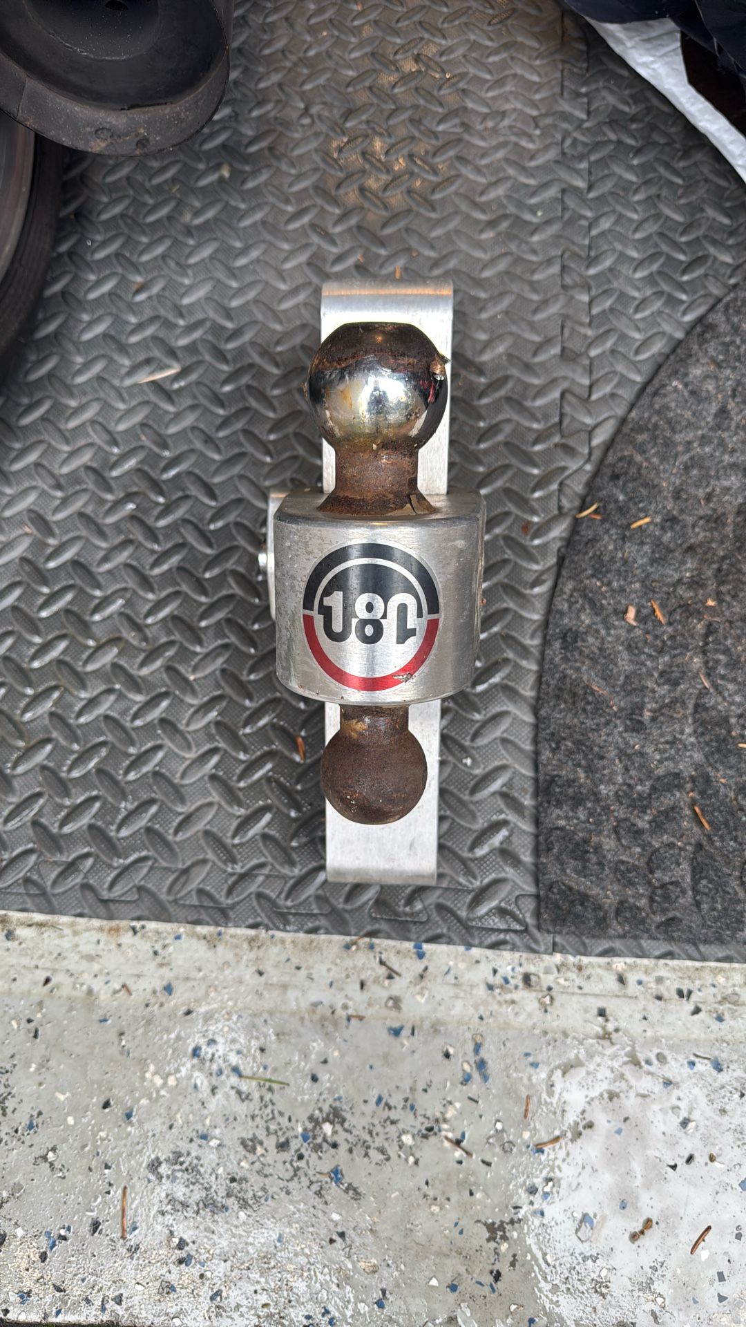 Aluminum Weigh-Safe 180 Hitch 10” Drop