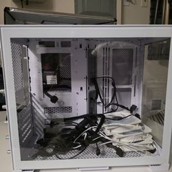 Lan Li Computer Case