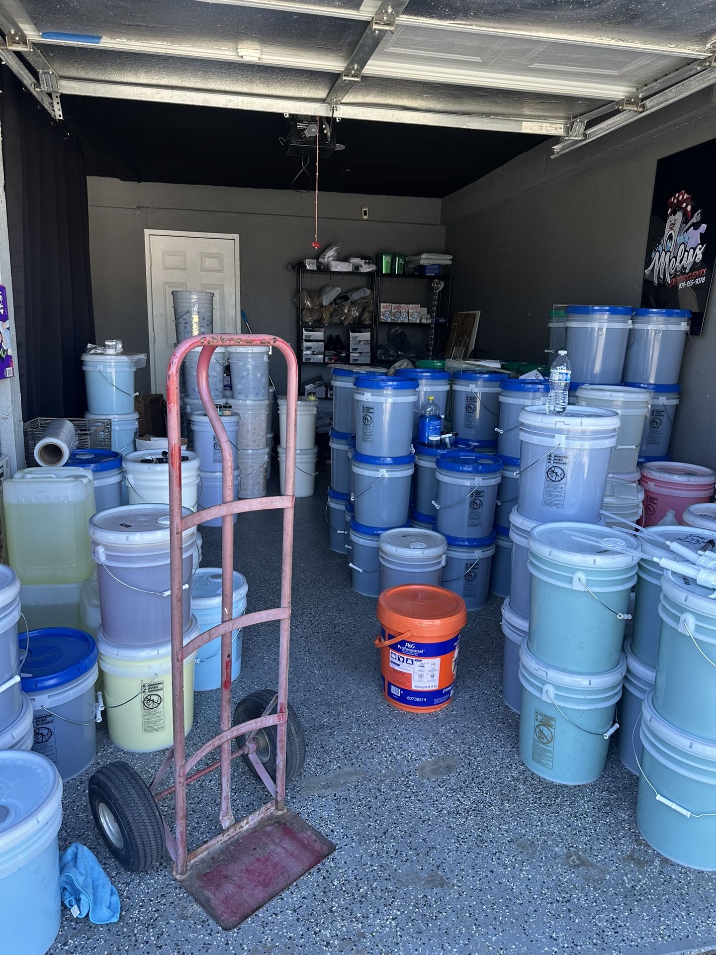 LAUNDRY DETERGENT, PODS, BABY DETERGENT