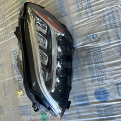 2019 Mercedes benz C 300 Headlight
