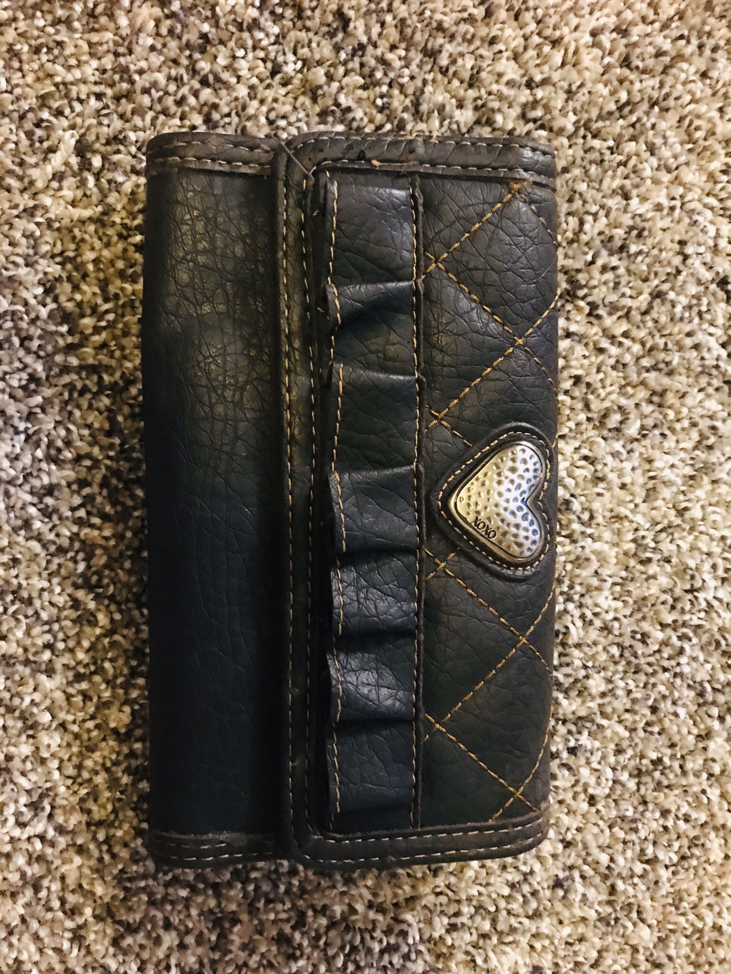 $5 XOXO Wallet