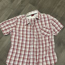 Short Sleeve Levi’s Flannel 