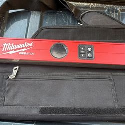 MILWAUKEE Digital Level: 360°- 360°