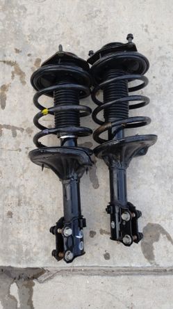 Struts For A Hyundai Elantra 06