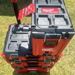 Milwaukee 3 1/2 Stack Pack Out 