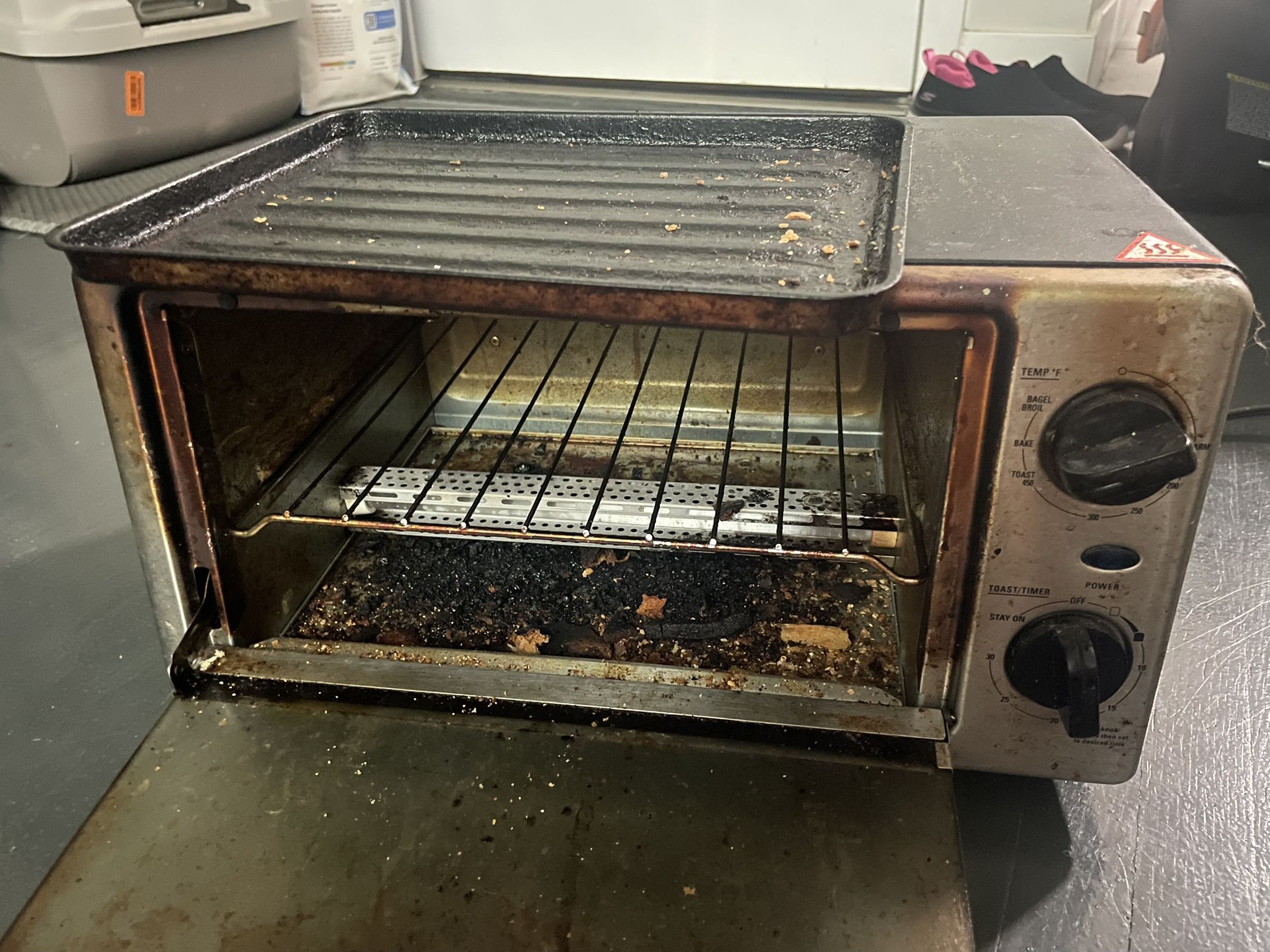 Free Kitchen smith toaster for Sale in Los Angeles, CA OfferUp