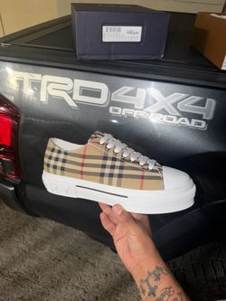 Burberry shoes
