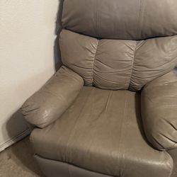 Recliner Chair 