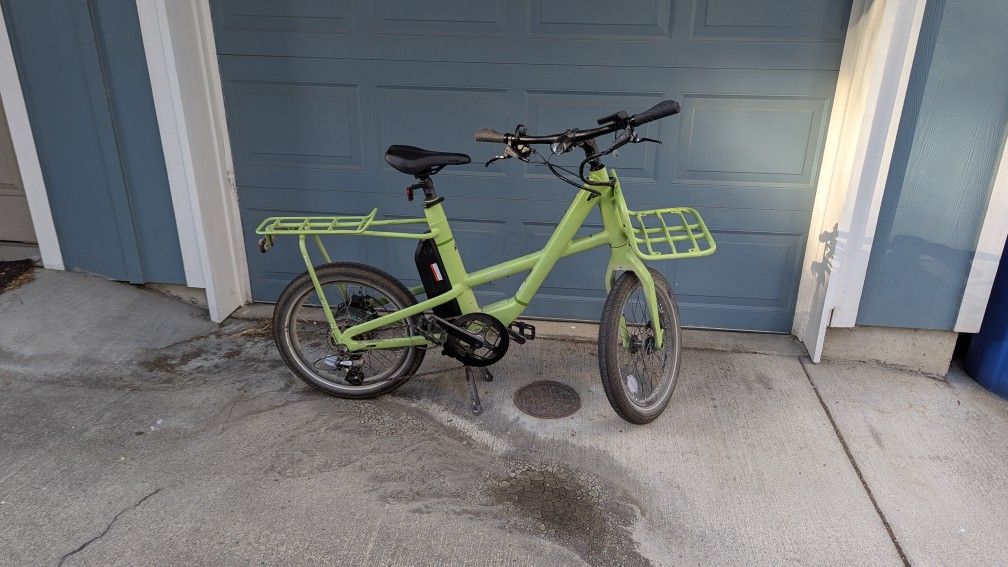 Co-op Cycles e1.2 E-bike Green