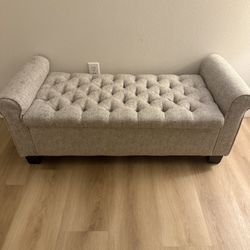 Tufted Upholstered Bench with Storage