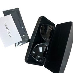 Versace Sunglassses Mens Style 4275, original packaging box and case included