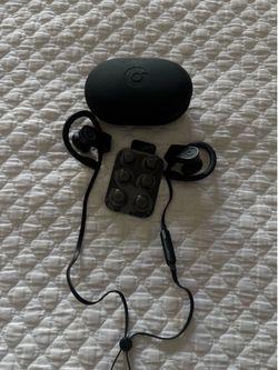Beats by Dre earphones