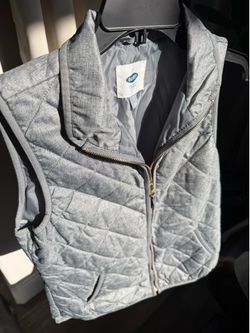 Old Navy Heather Gray Quilted Vest with Gold-Tone Zipper Small