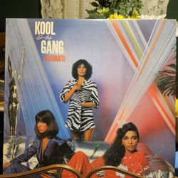 KOOL AND THE GANG "CELEBRATE" LP/ ALBUM 