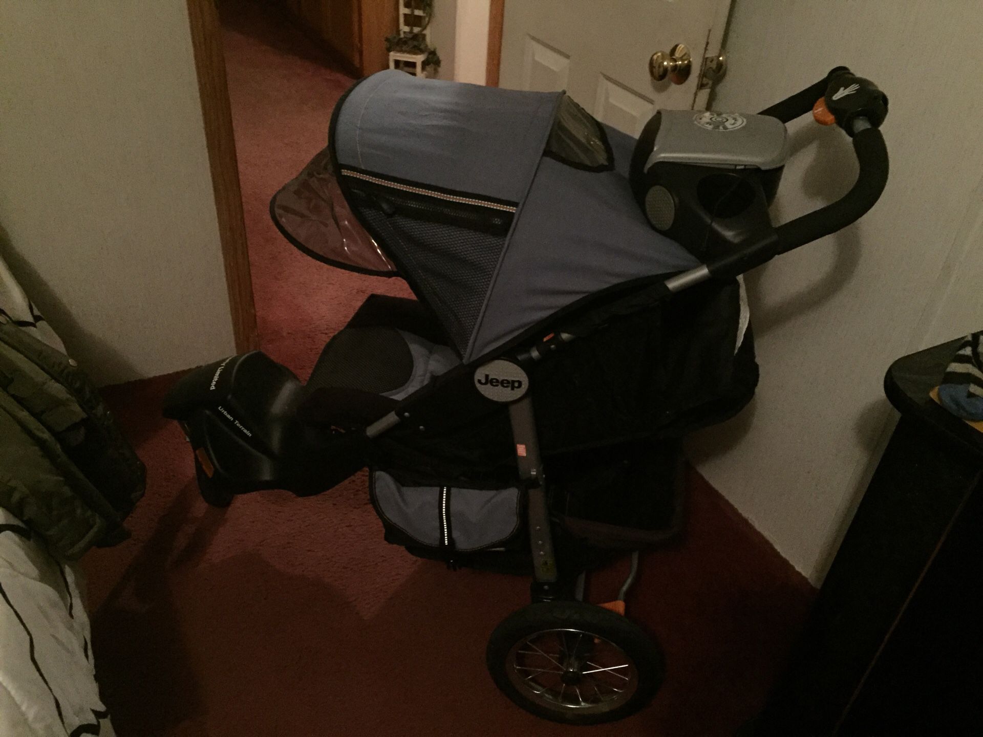 Jeep Liberty Limited Urban Terrain Jogger Stroller w/ Auxiliary Speakers