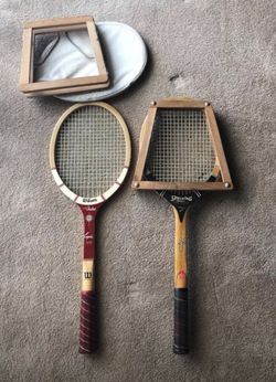 Vintage tennis racket’s