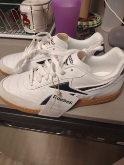 Reebok shoes kids size 9