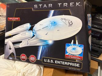 Star Trek U.S.S. Enterprise NCC-1701 Toy Ship