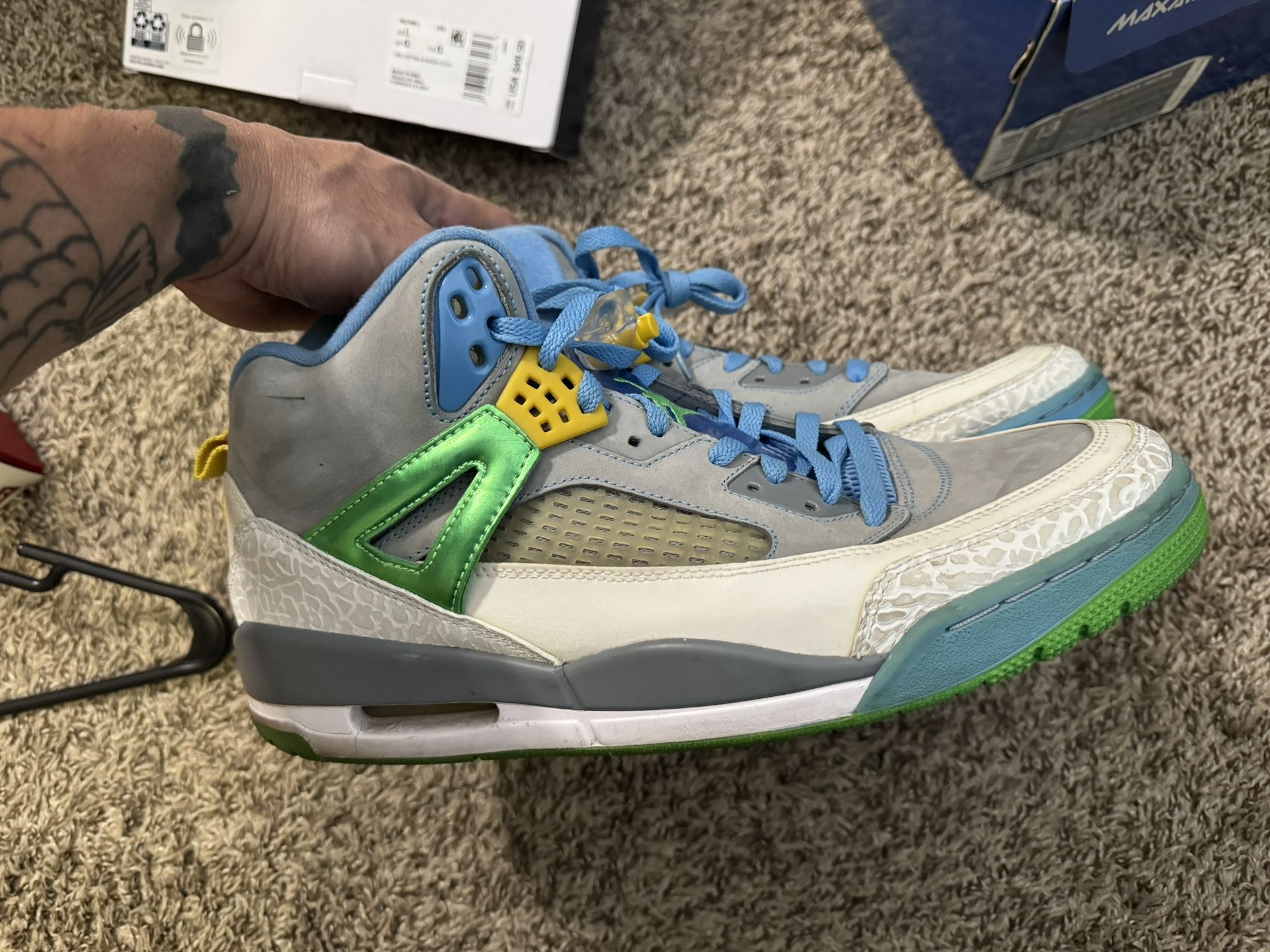 315371-056 Jordan Spizike Easter Size 13