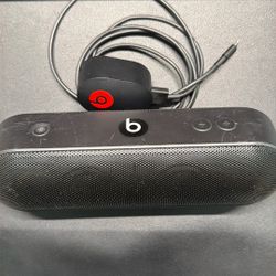 Beats By Dre Bluetooth Speaker (lightning)
