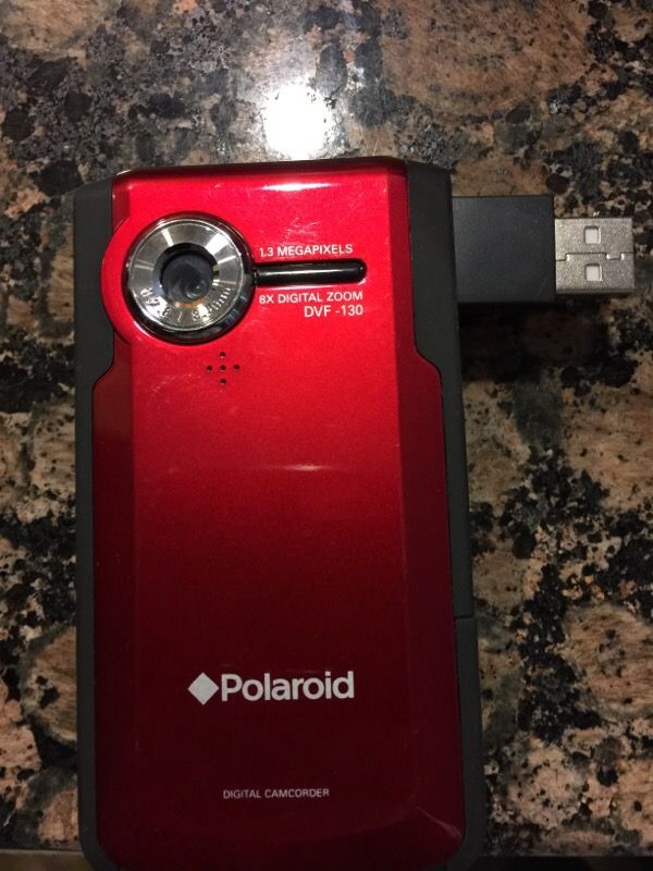 Polaroid dvf -130