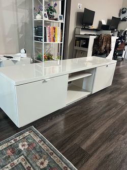 White Gloss Ikea TV Stand
