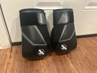 14oz Hayabusa Boxing Gloves - Like New