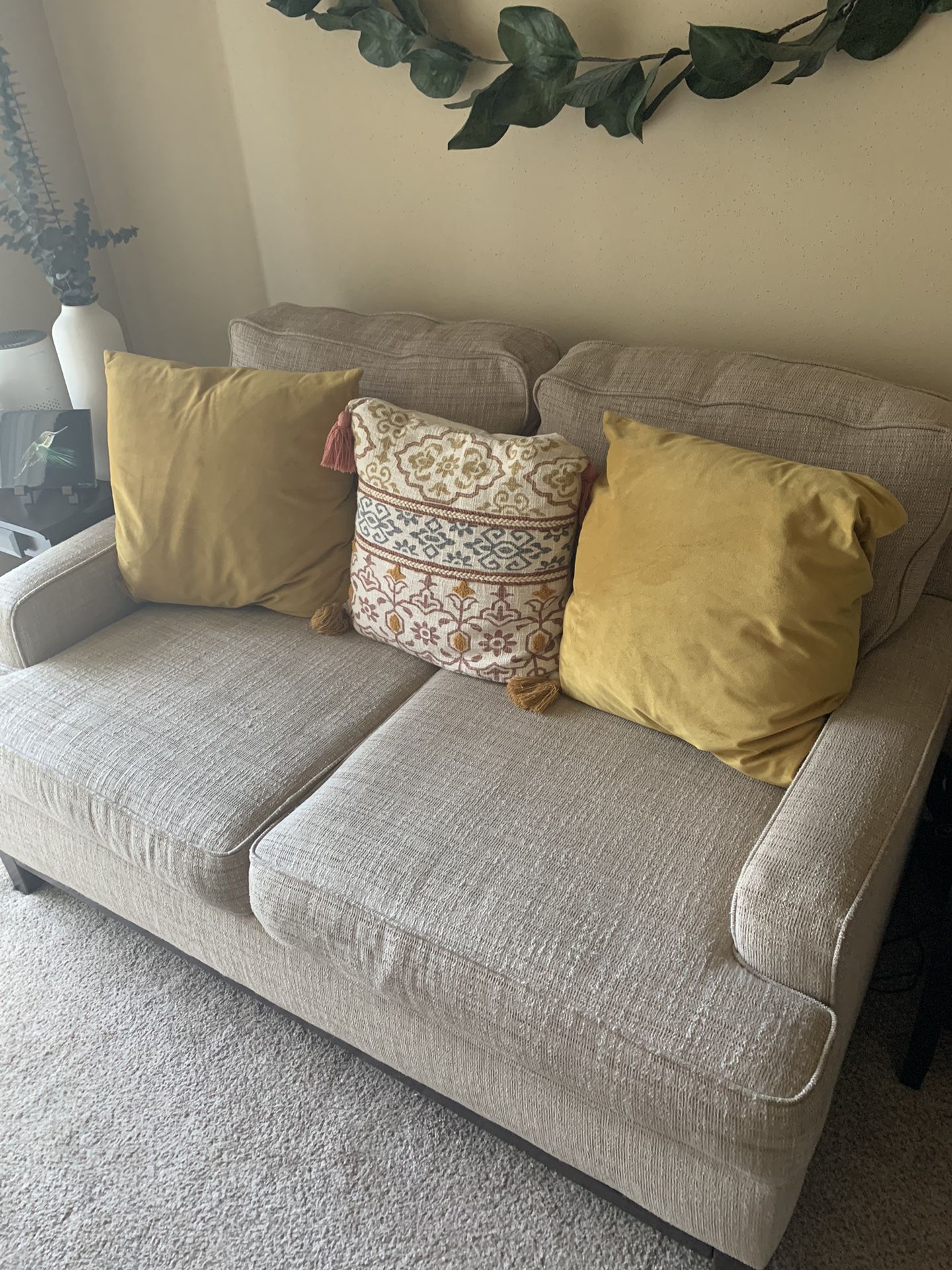 Cream Couch And Chair Set