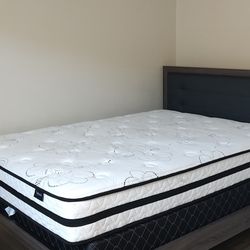 Full Bedroom Set With Mattress 