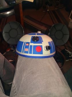 A Mickey Mouse R2D2; Star Wars hat