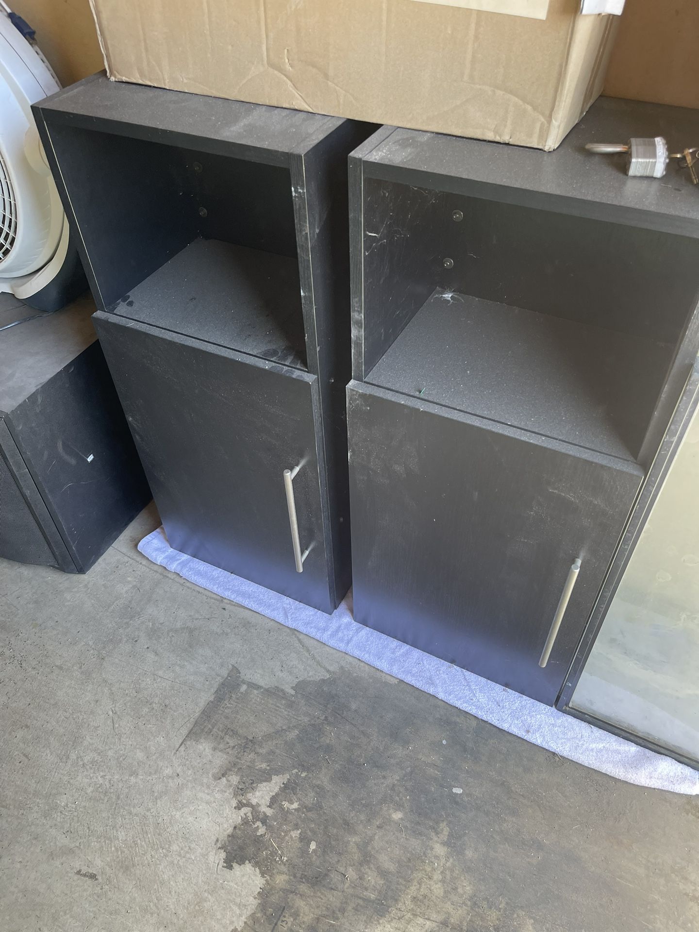 Salon Cabinets 