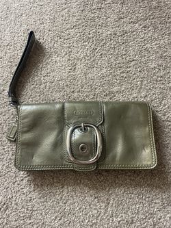 Coach Patent Leather Wallet Wristlet 