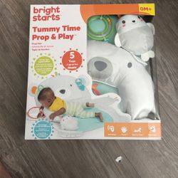 Tummy Time Prop & Play