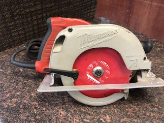 Milwaukee circular saw