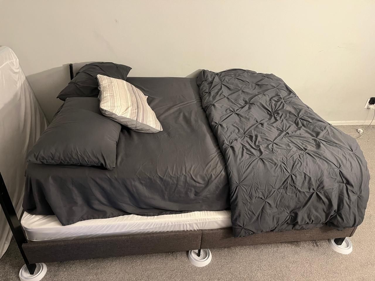 12 Inch thick Queen Size mattress With bed frame