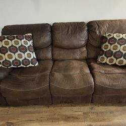 Excellent Outstanding Reclining Couch