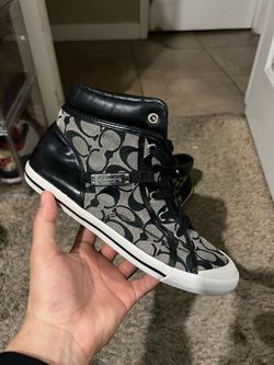 Sz 7.5 Women’s High Tops $40 FIRM NO TRADES
