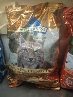 Blue wilderness cat food