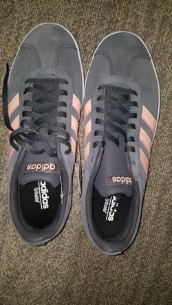 Adidas Sneakers Size 9