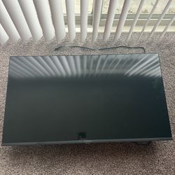 Insignia TV With Mount
