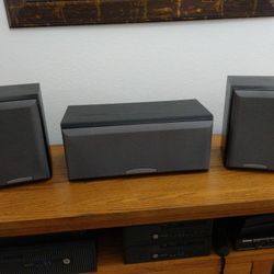 Sony 3 Speaker System Surround Set High Quality Center  Left And Right 