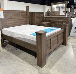 Poster Master Bedroom Furniture Set Queen King Size Bed Frame dresser mirror nightstand chest mattress box springOnly $39 Down Payment 👉 PLEASE ASK F
