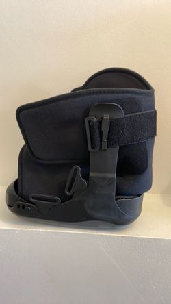 Orthopedic boot
