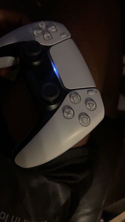 PlayStation 5 Slim 1TB (SERIOUS INQUIRIES ONLY)
