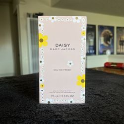 Marc Jacobs Daisy Eau So Fresh 2.5 Fl Oz Perfume Women Eau De Toilette 