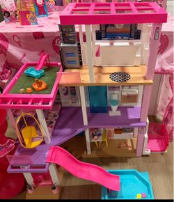Barbie dollhouse