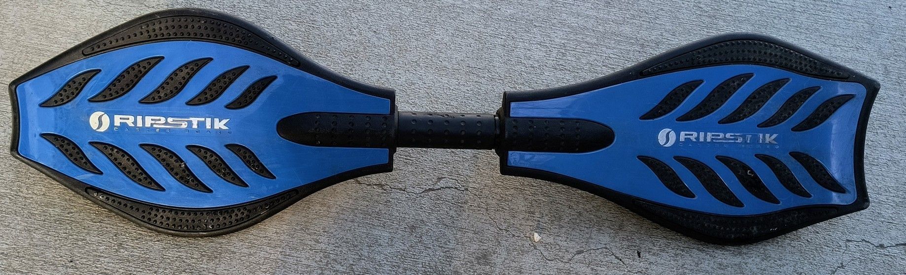 Razor Ripstik Caster Board Blue Color 2 Wheel Skateboard 34 inch